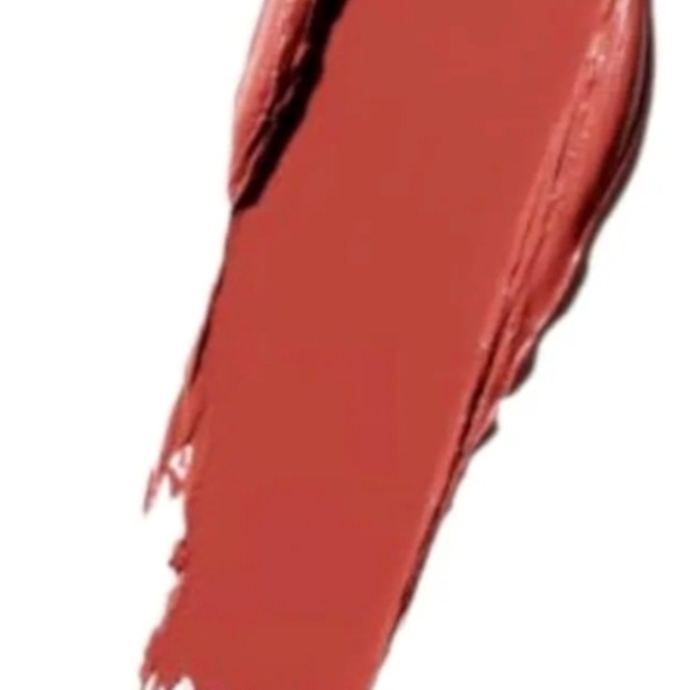 MAC Cosmetics Lookin Like Wealth Special Edition Lipstick - Picture 5 of 8